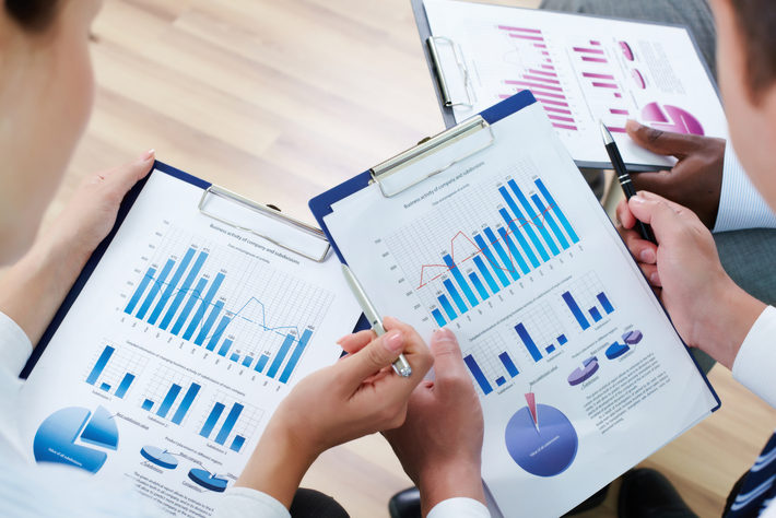 TiFS Financial Analyst
